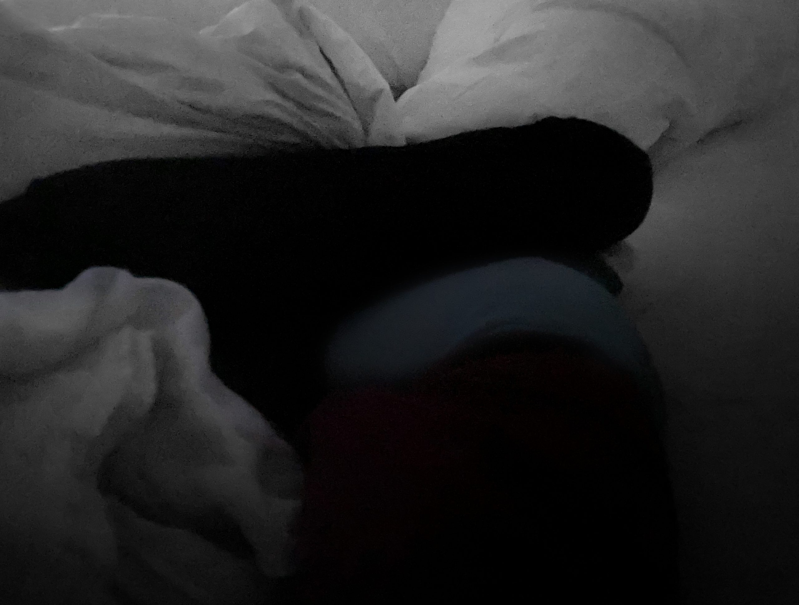 Schlaf, Nähe, 2023, Fotografie. Anna Ullrich, Das Copyright © 2023 des Bildes liegt bei Anna Ullrich. Alle Rechte vorbehalten.